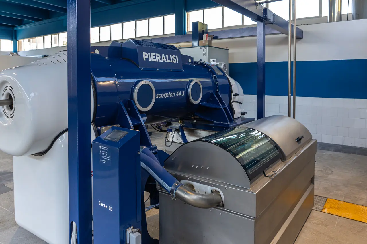 Il decanter Pieralisi a due fasi